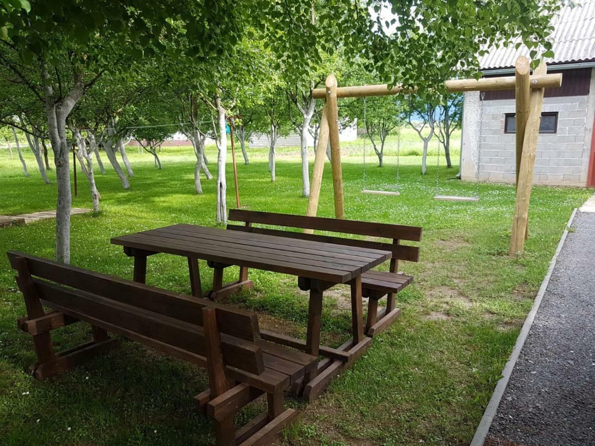 Apartment Lena Gornji Vaganac Exterior photo